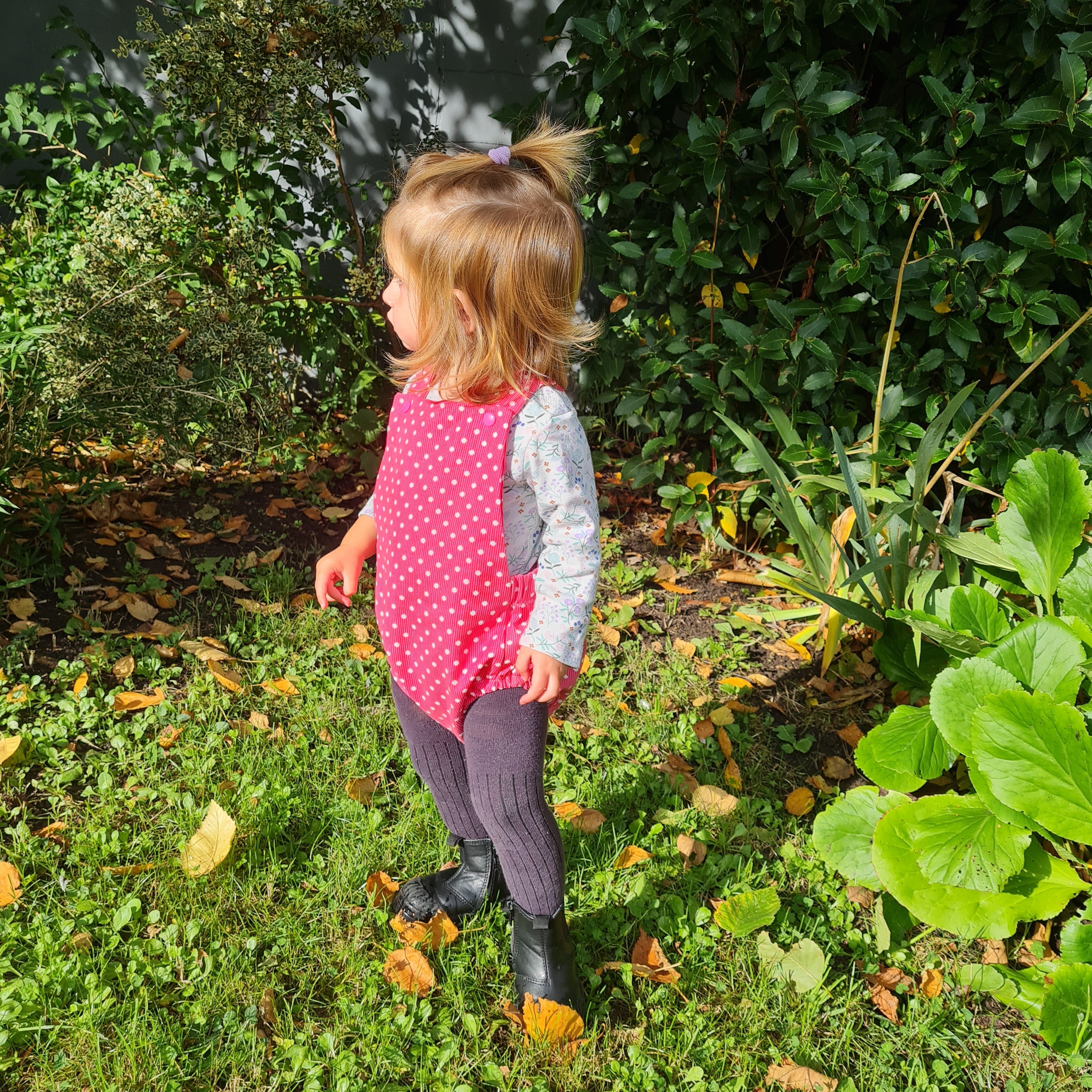 Polka dot girls romper